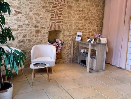 local commercial sarlat centre