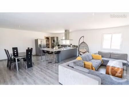 maison 6 pièces 130 m²
