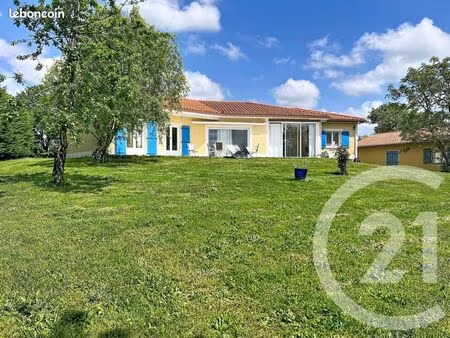 maison 4 pièces 194 m²