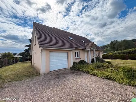 maison familiale 5 chambres avec jardin et garage