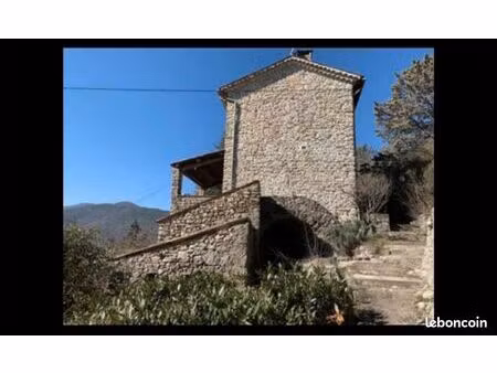 mas 8 pièces 200m2