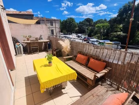 t1 bis lumineux avec terrasse