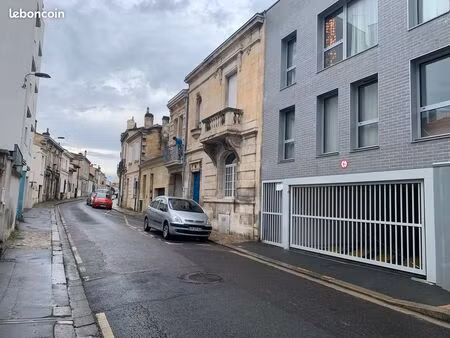place de parking sécurisée – bordeaux (quartier tondu / mouneyra)