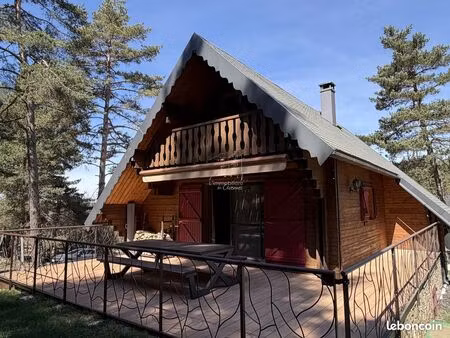 chalet 4 pièces 63 m²