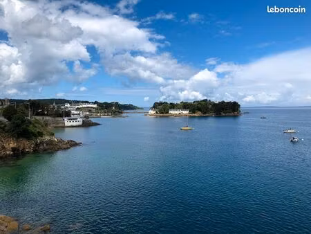 coup de coeur assuré   vue mer exceptionnelle face à la baie