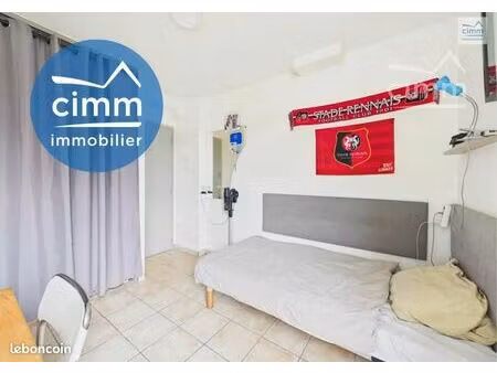 studio 1 pièce 12 m²