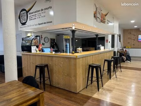 exploitent bar/ restaurant