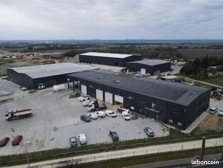 local d’activité hangar garage entrepôt