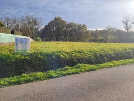 terrain 351 m² chateaugiron