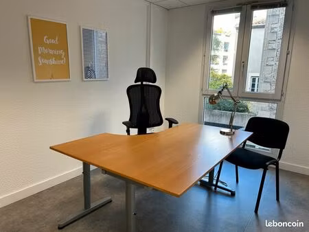 location bureau privé meublé 11 m² – centre-ville de nîmes – à 2 min de la gare