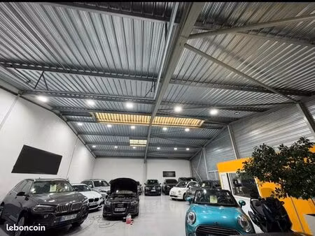bureaux 360 m²