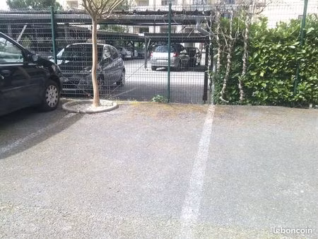 parking voiture aérien - sud hôpital pellegrin