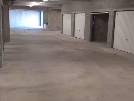 garage 15 49 m²