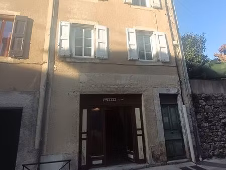 local commercial / atelier 43 m²