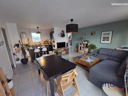 appartement 4 pièces 92 m²