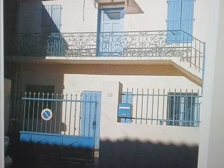 vends maison de village à vias 34450