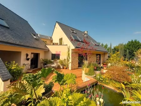 propriété 9 pièces 285 m²