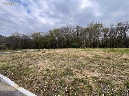 terrain 400 m² les billaux
