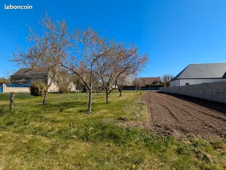 terrain constructible à 20min de tours nord/sonzay