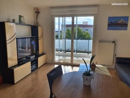 3 pièces · 58 m²  cenon 33150 · quartier marègue