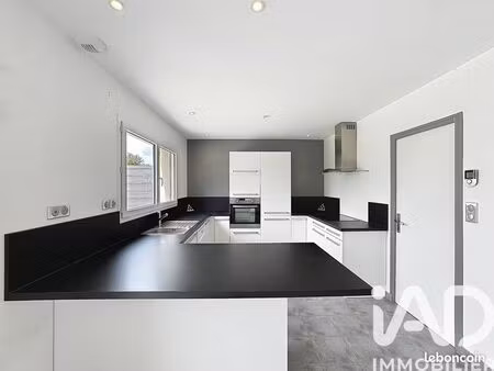 maison 2 pièces 81 m²