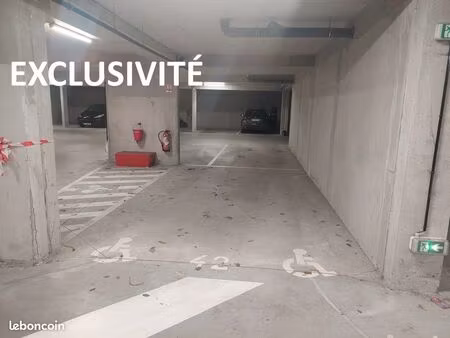 parking/box 15 m² tours