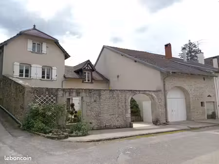 maison – 5 pièces – 142 m²