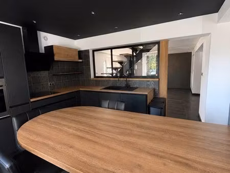 maison 216 m2