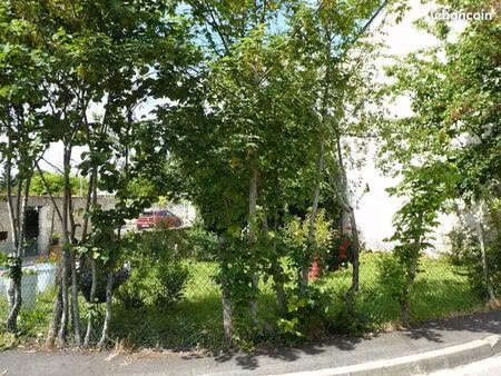 terrain 174 m² bléré
