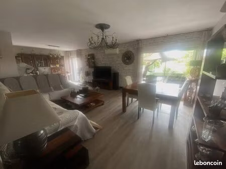 appartement t3/4 terrasse centre ville 31130 quint-fonsegrives r+1/1