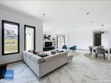 maison 4 pièces 122 m²