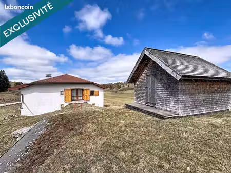 propriété 9 pièces 215 m²