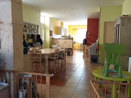 charmante maison en pierre proche de tout