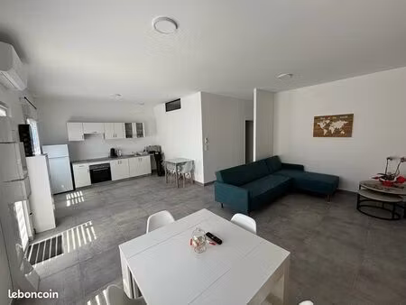 maison 2 chambre