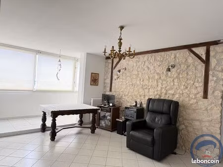 appartement 4 pièces 82 m²