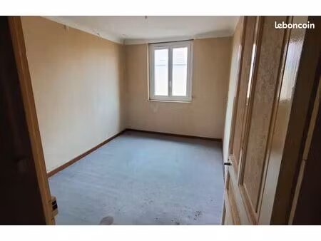 garde meuble / pièce / box pour stockage