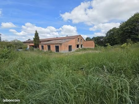 maison 7 pièces 283 m²