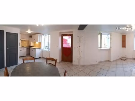 a louer maison de ville t2 - 481e c.c