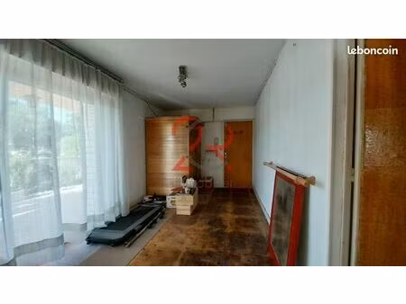 appartement 3 pièces 80 m²