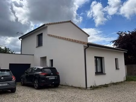 location maison 3 chambres roquefort