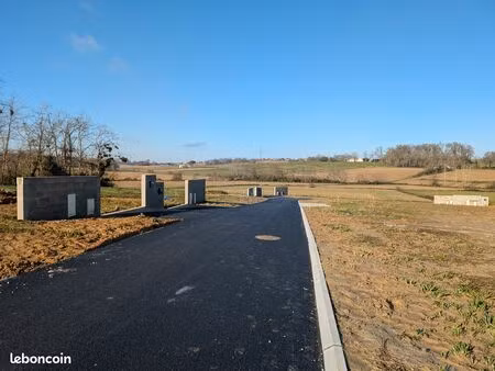 terrain 26900 euros
