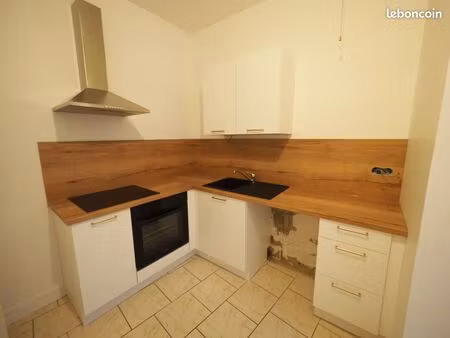 location appartement f3 centre ville de gien