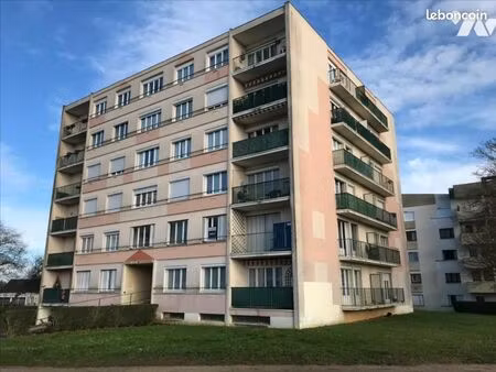 appartement 4 pièces 87 m²