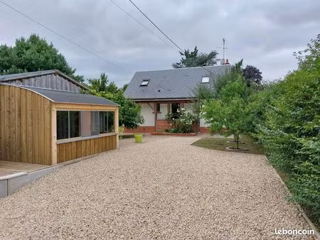 a 1h30 de paris   entre orléans et blois maison habitable de suite