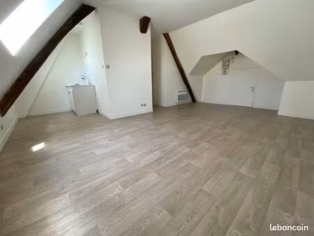 studio 1 pièce 18 m²