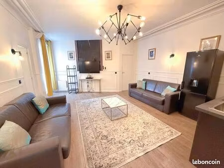 appartement t4 à l’étage avec terrasse et vue sur le gave 102 m²