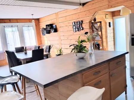 maison familiale avec espace bien-être (modulable en chambre parentale)