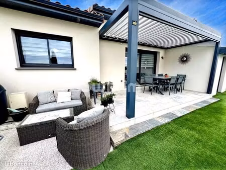 villa 4 pièces 86 m²