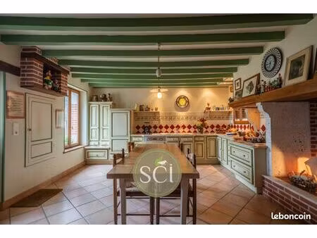longère 7 pièces 328 m²