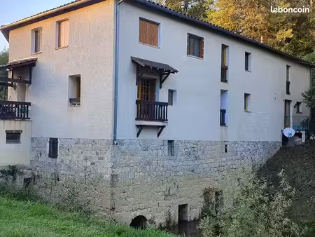propriété et dépendances ( moulin )